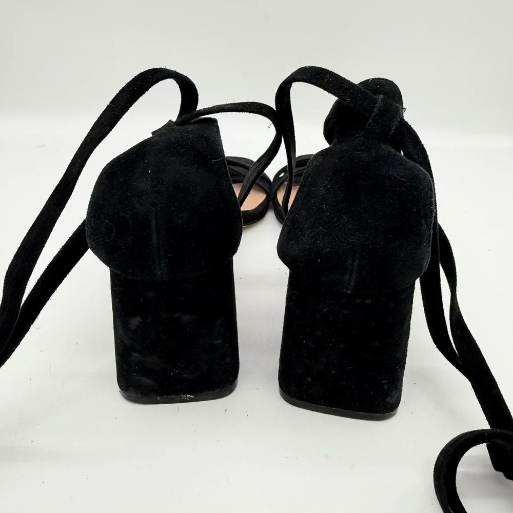 BCBGeneration Debby Black Suede Strappy Block Heel‎ Lace Up Sandals Size 8M